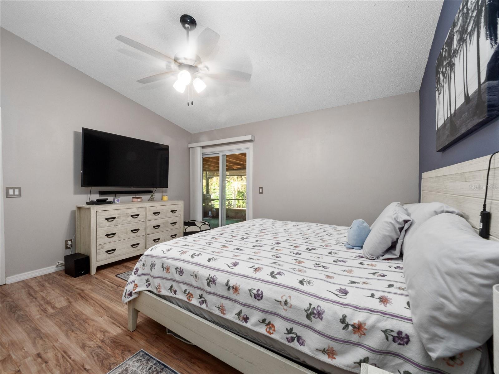 OAK MEADOWS - Residential