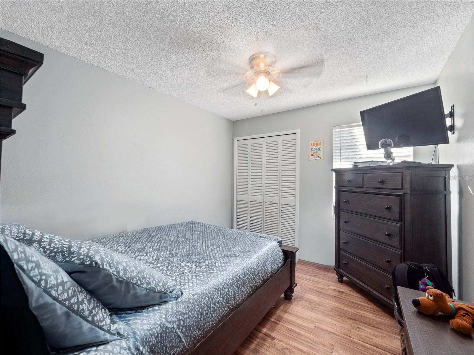 OAK MEADOWS - Residential