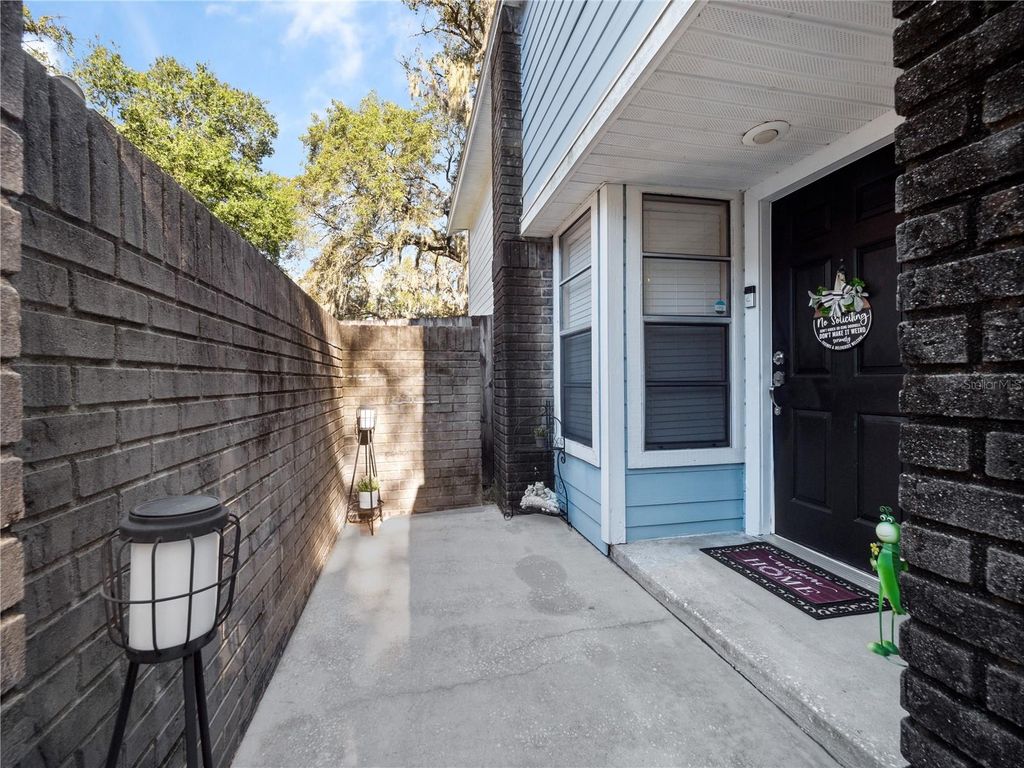 Photo of 252 Alston Drive, Orlando, FL 32835 (MLS # O6354872)