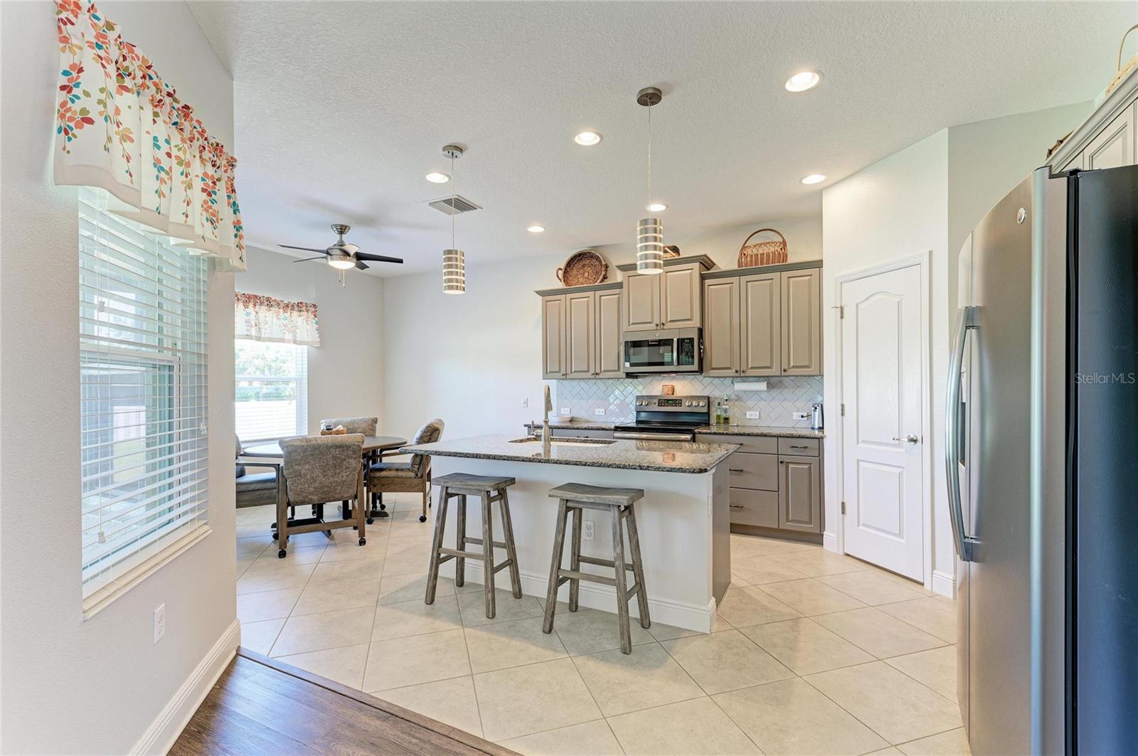 RIDGE AT CROSSING CREEK PH I - Residential