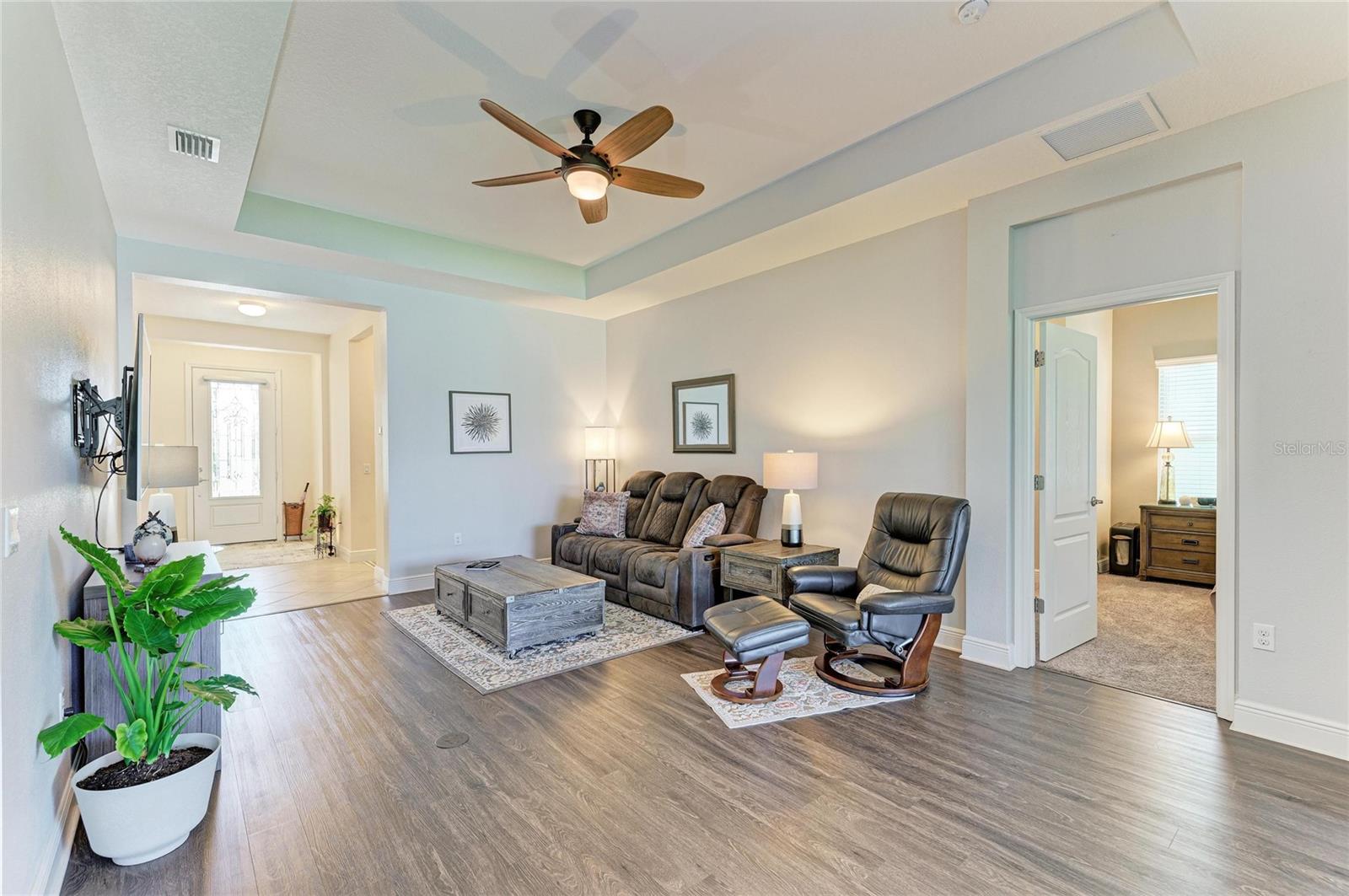 RIDGE AT CROSSING CREEK PH I - Residential
