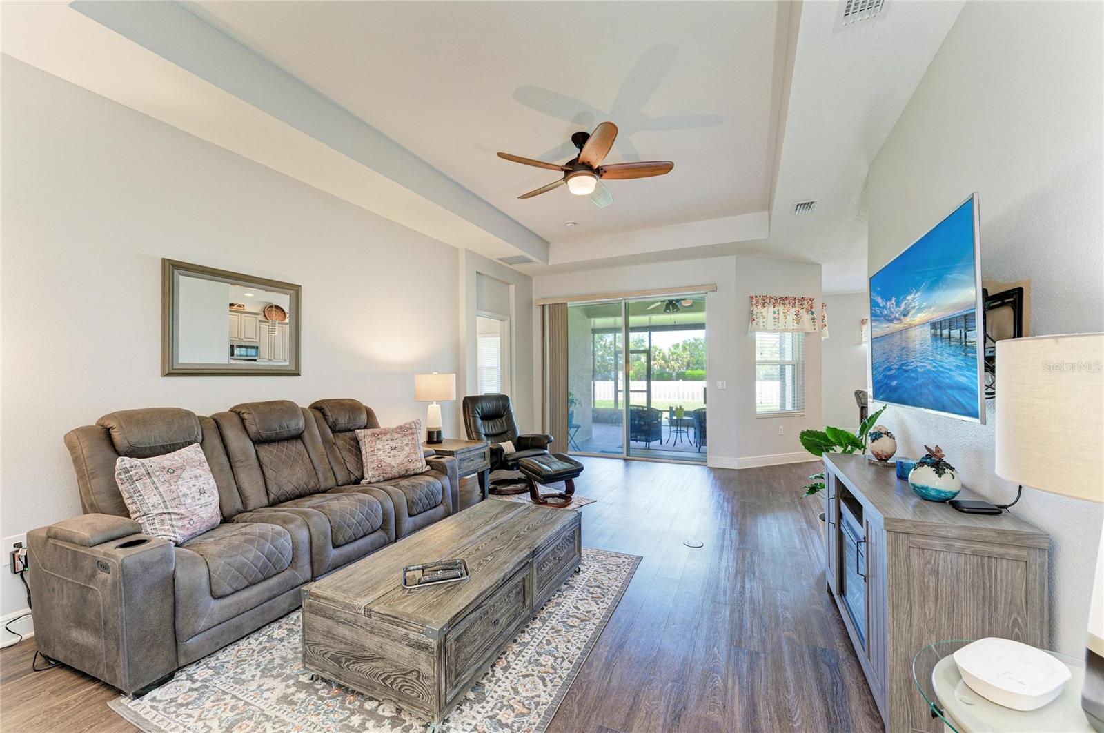 RIDGE AT CROSSING CREEK PH I - Residential