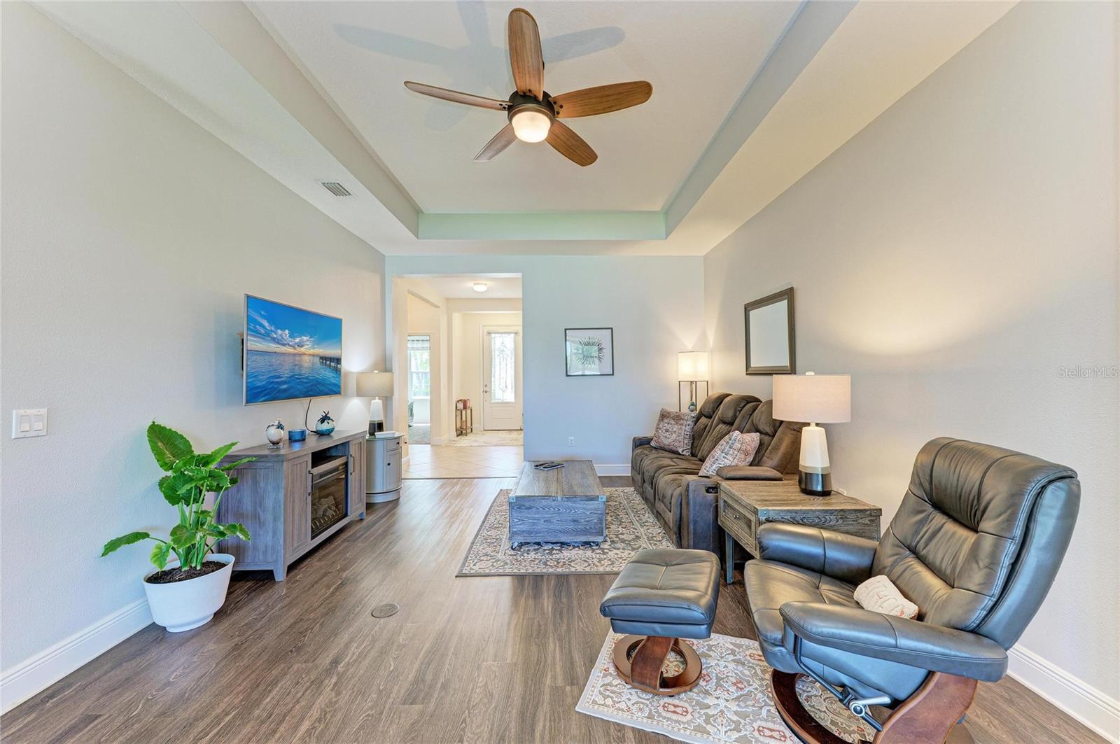 RIDGE AT CROSSING CREEK PH I - Residential