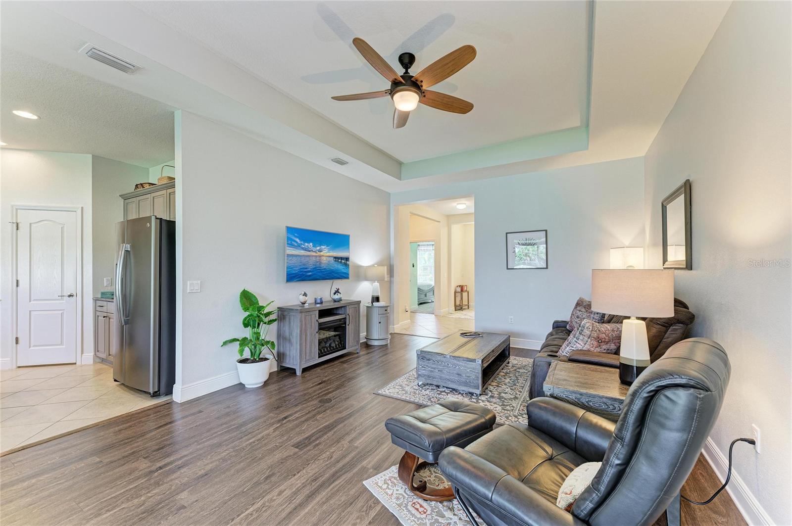 RIDGE AT CROSSING CREEK PH I - Residential
