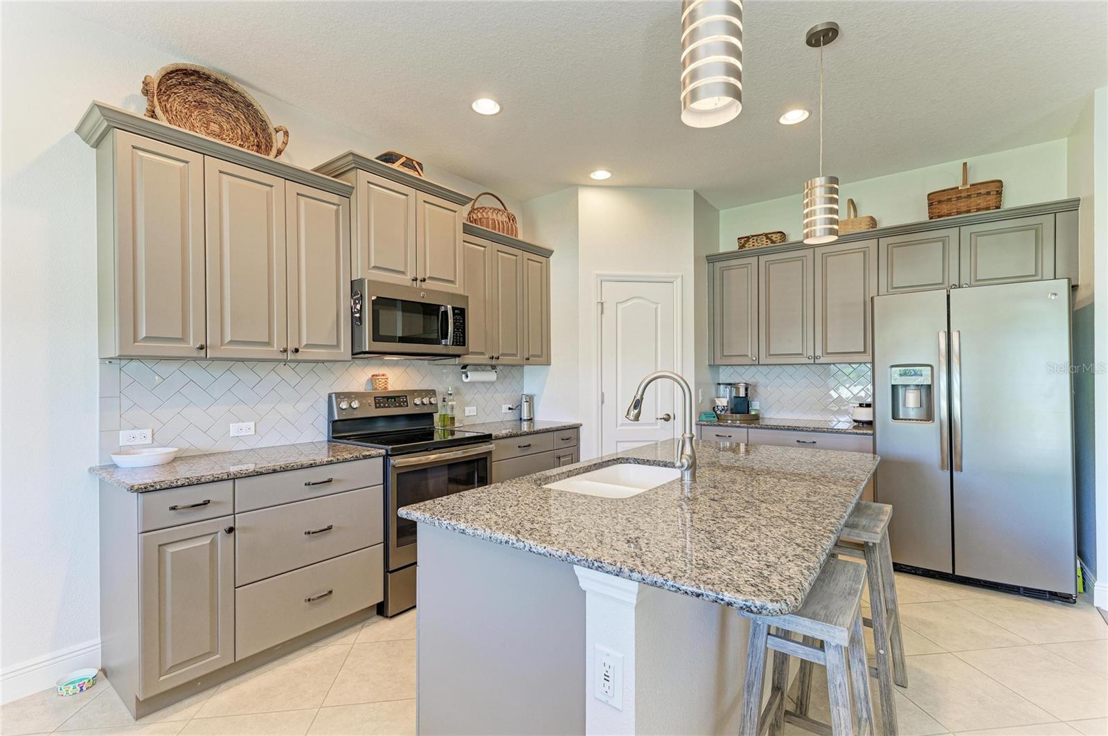 RIDGE AT CROSSING CREEK PH I - Residential