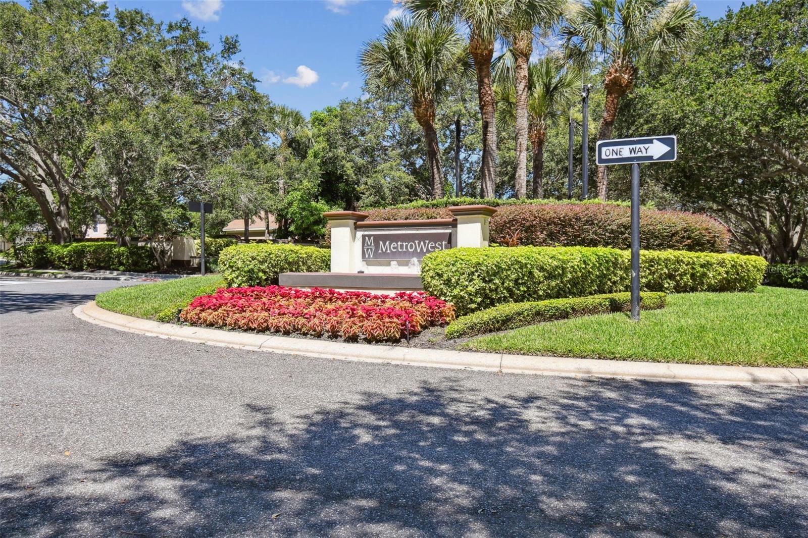 1936 WESTPOINTE CIRCLE