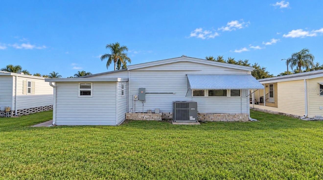 1100 BELCHER ROAD S 713