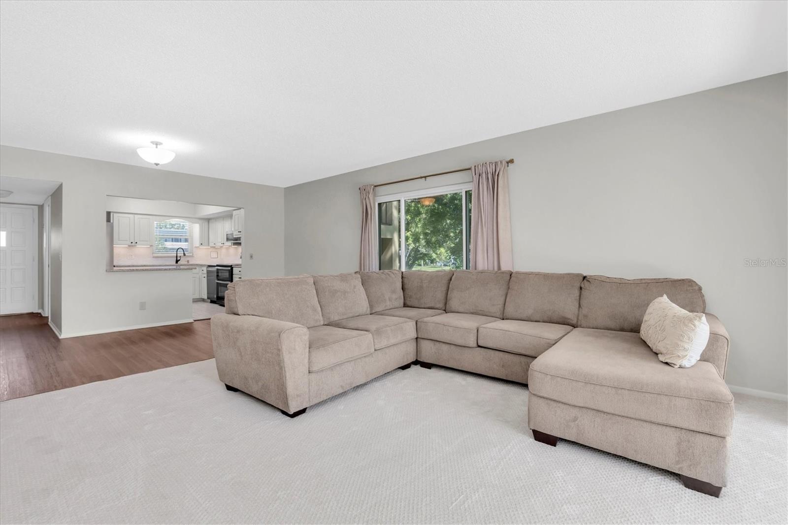 ON TOP OF THE WORLD - Residential Lease