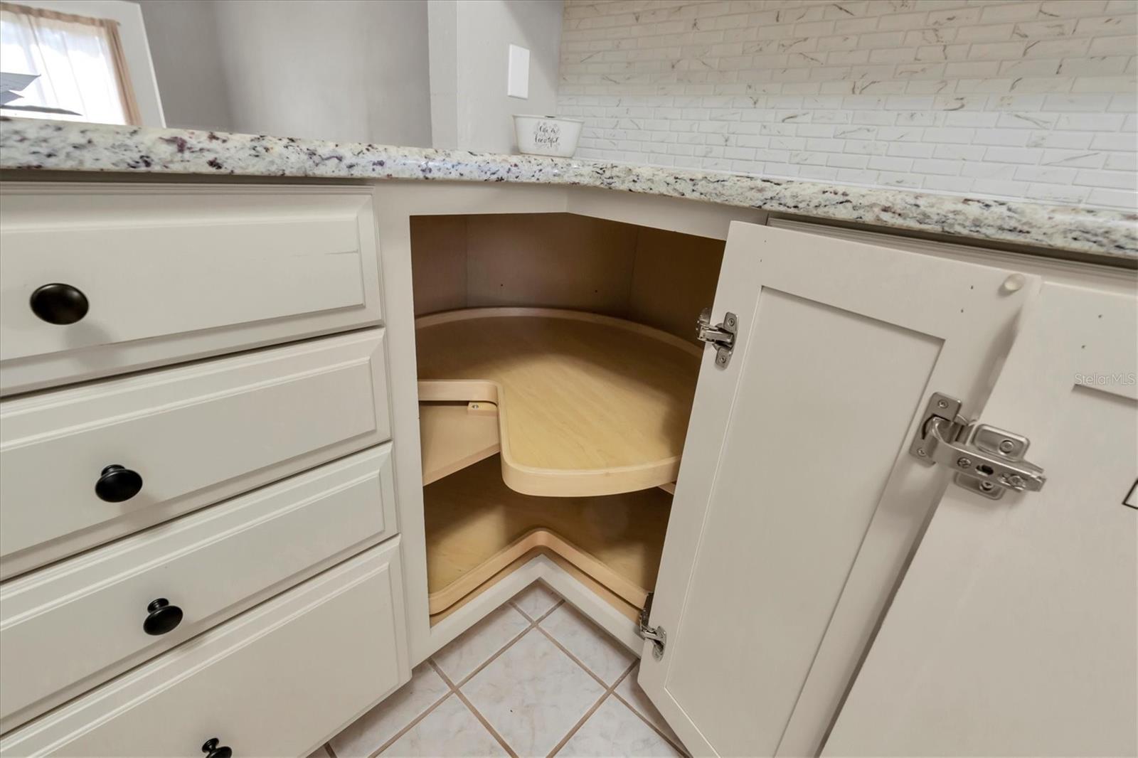 ON TOP OF THE WORLD - Residential Lease