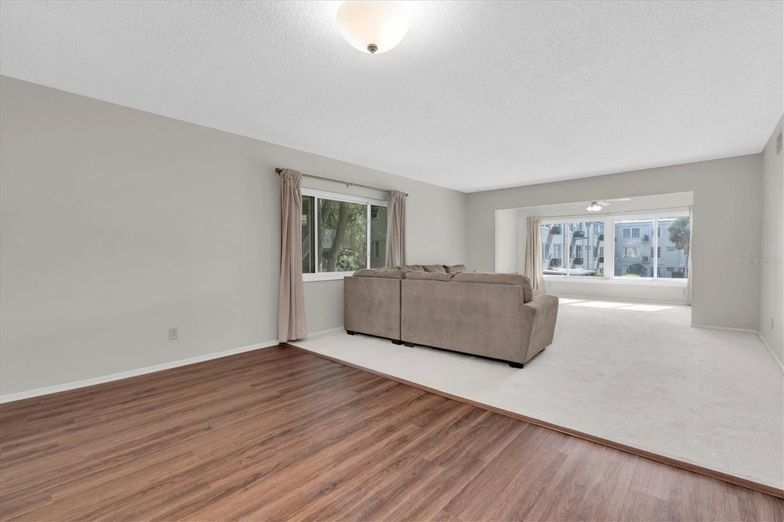 ON TOP OF THE WORLD - Residential Lease