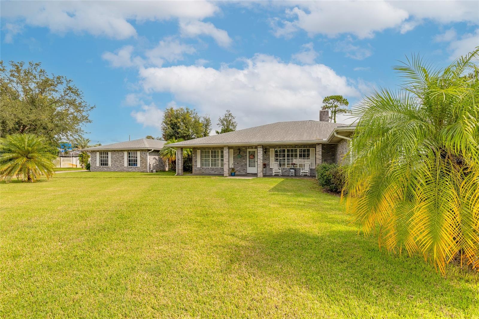 1086 PLATINUM COURT