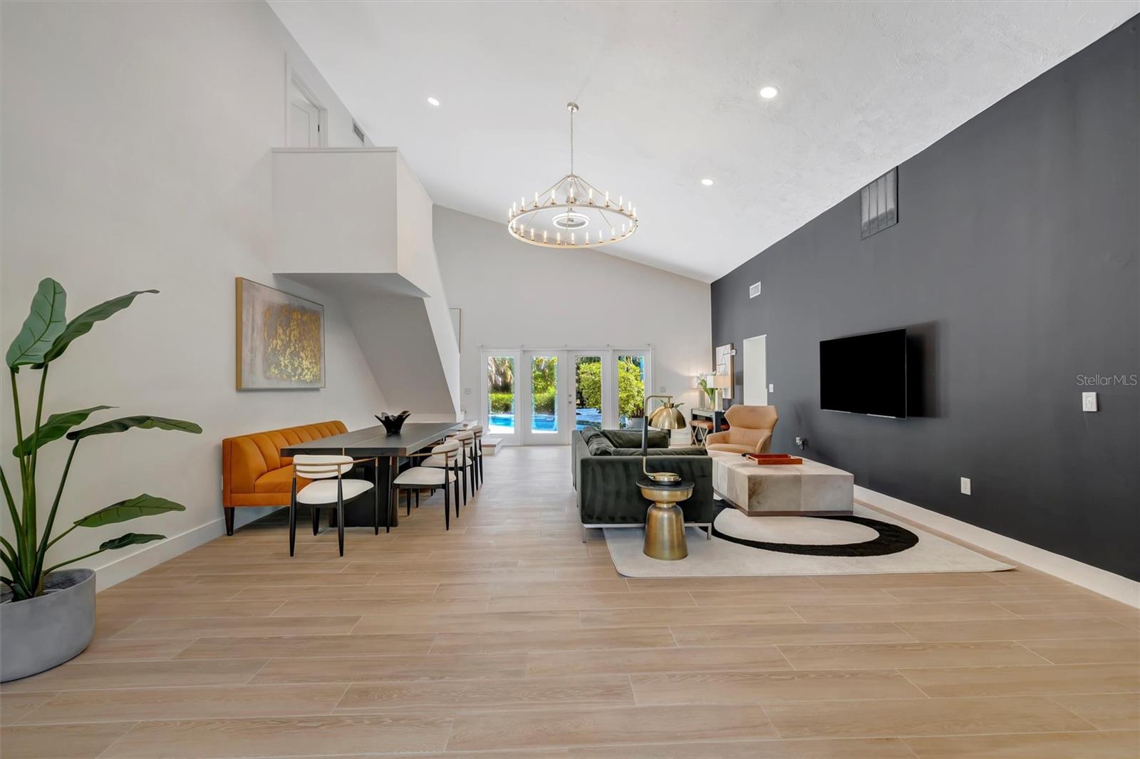 PINE RANCH - Residential