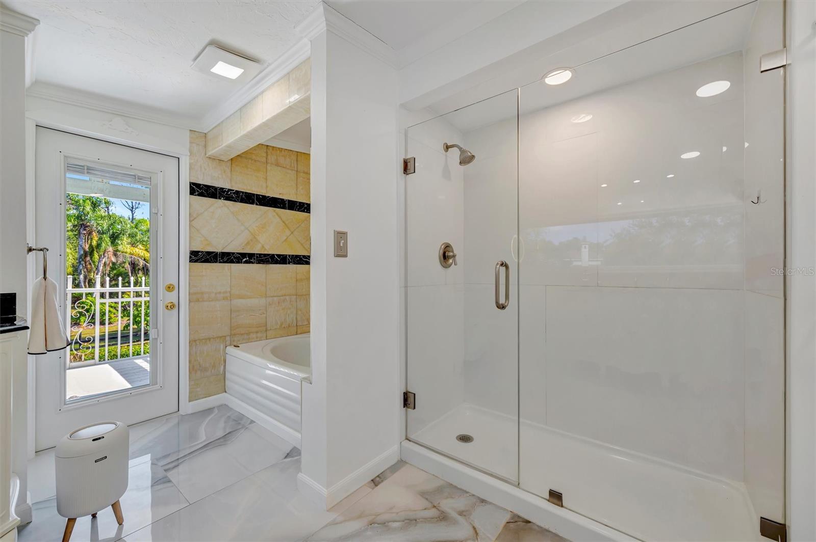 PINE RANCH - Residential