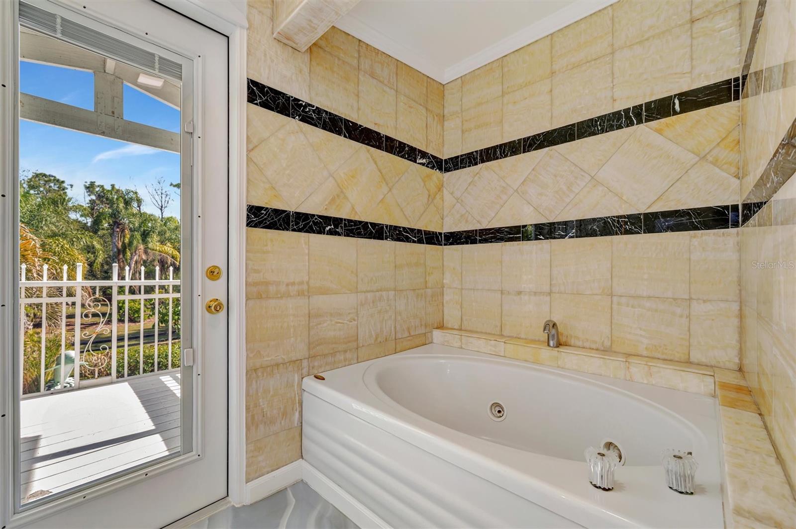 PINE RANCH - Residential