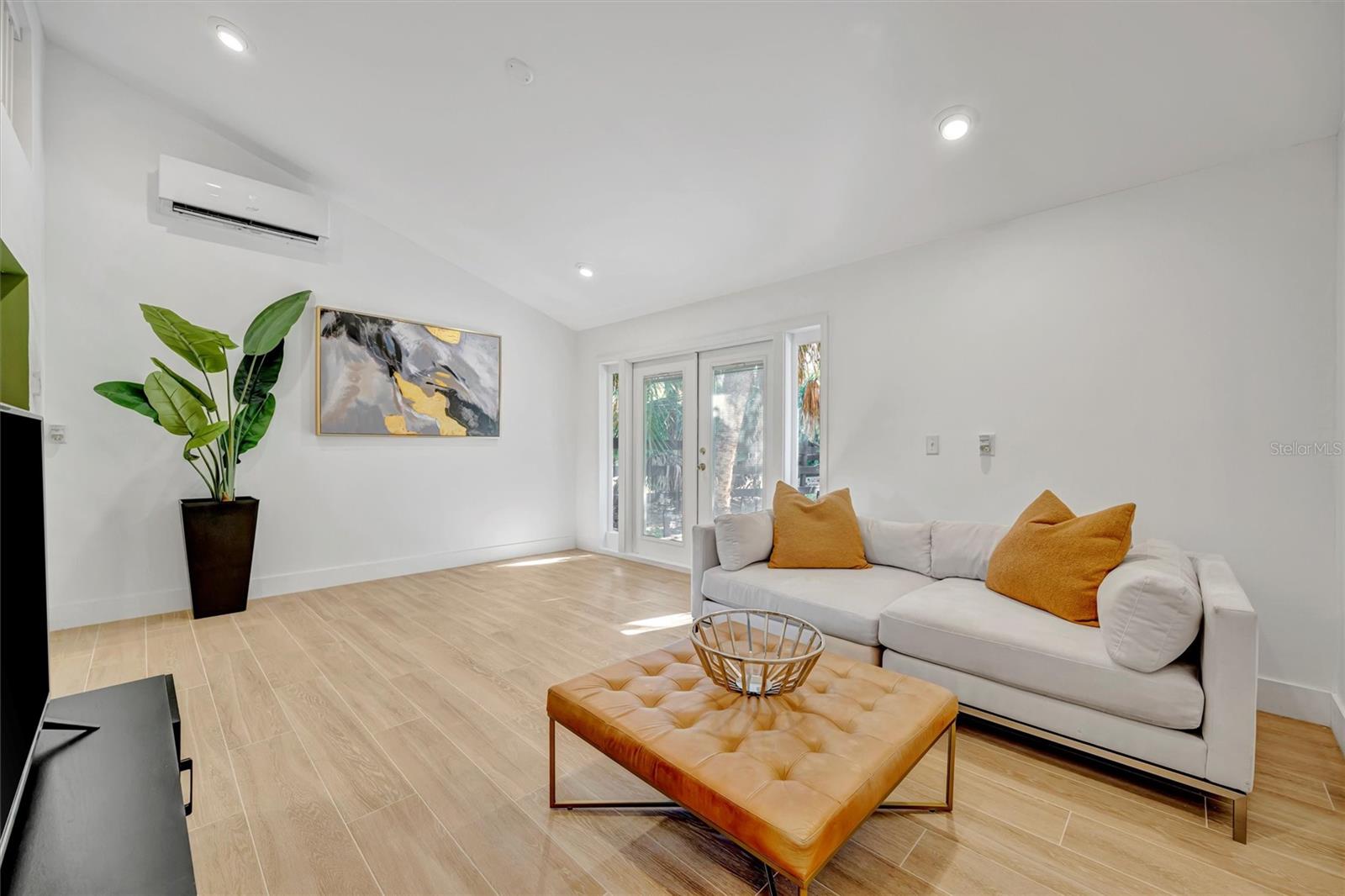 PINE RANCH - Residential