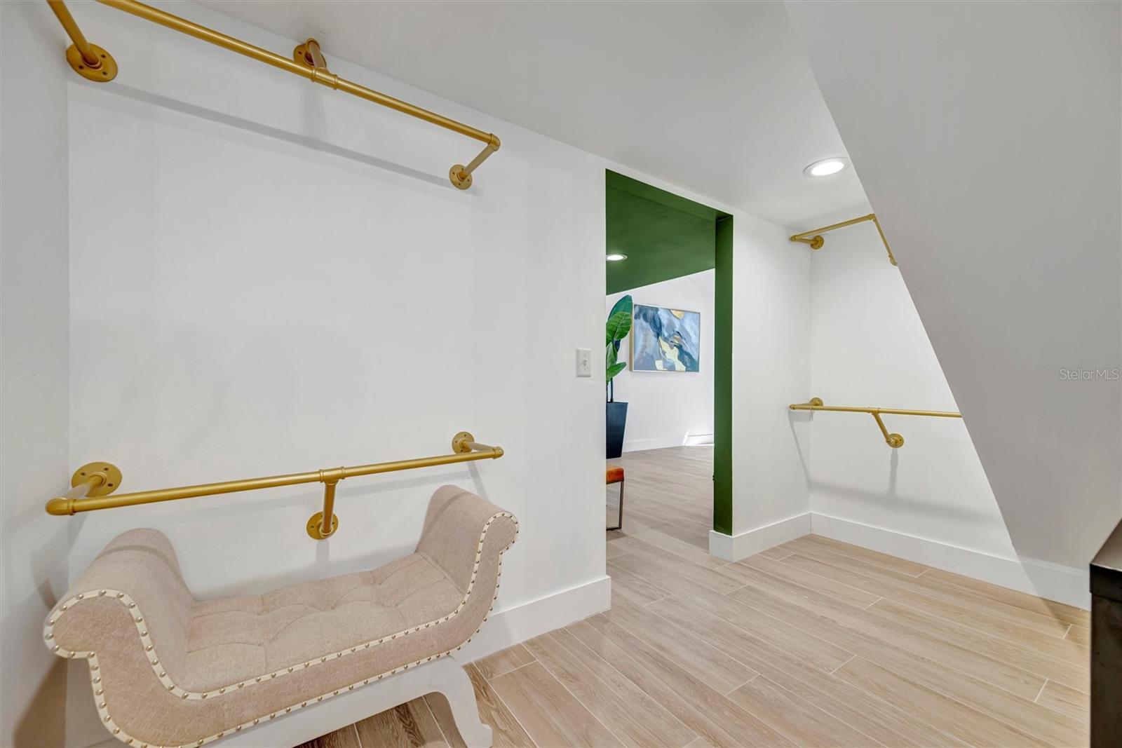 PINE RANCH - Residential