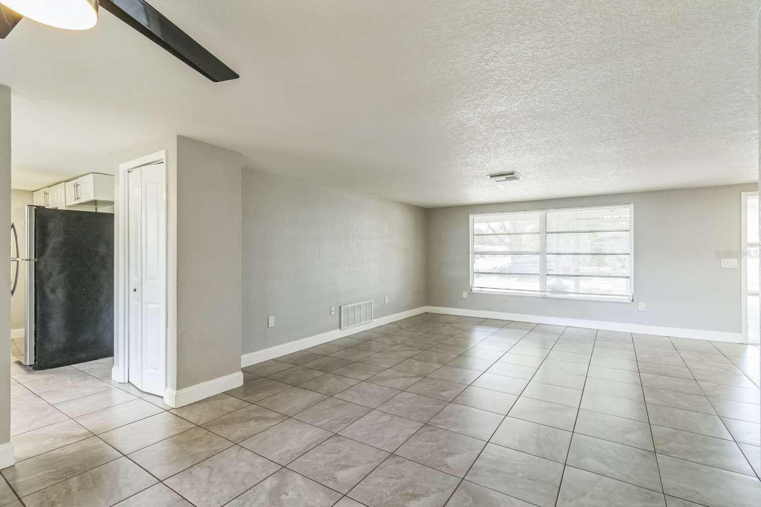 HOLIDAY GARDEN ESTATES - Residential