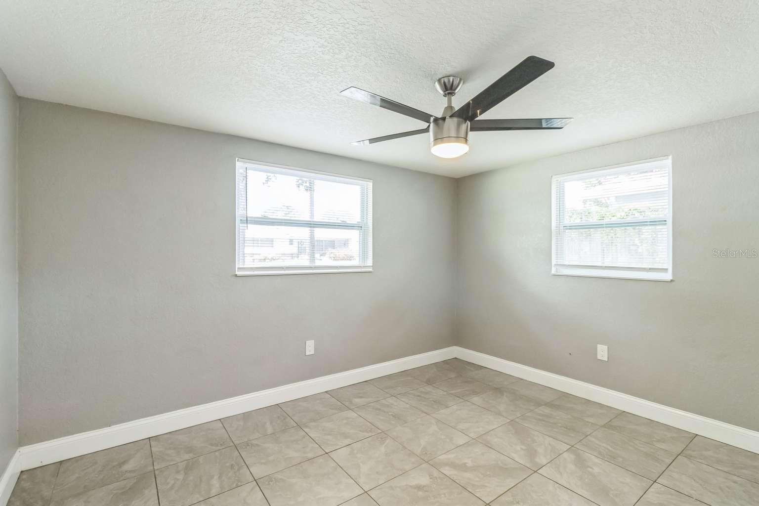 HOLIDAY GARDEN ESTATES - Residential