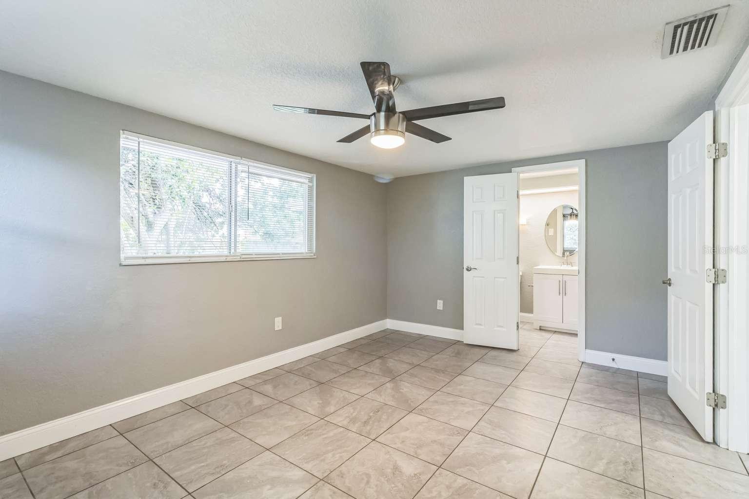 HOLIDAY GARDEN ESTATES - Residential