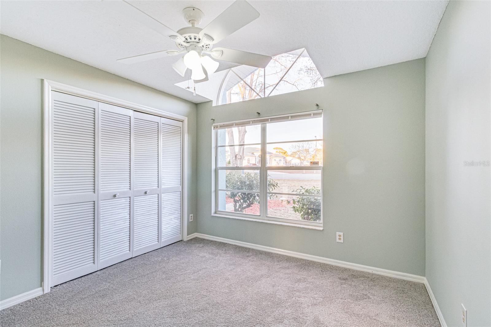 OAKRIDGE ESTATES - Residential