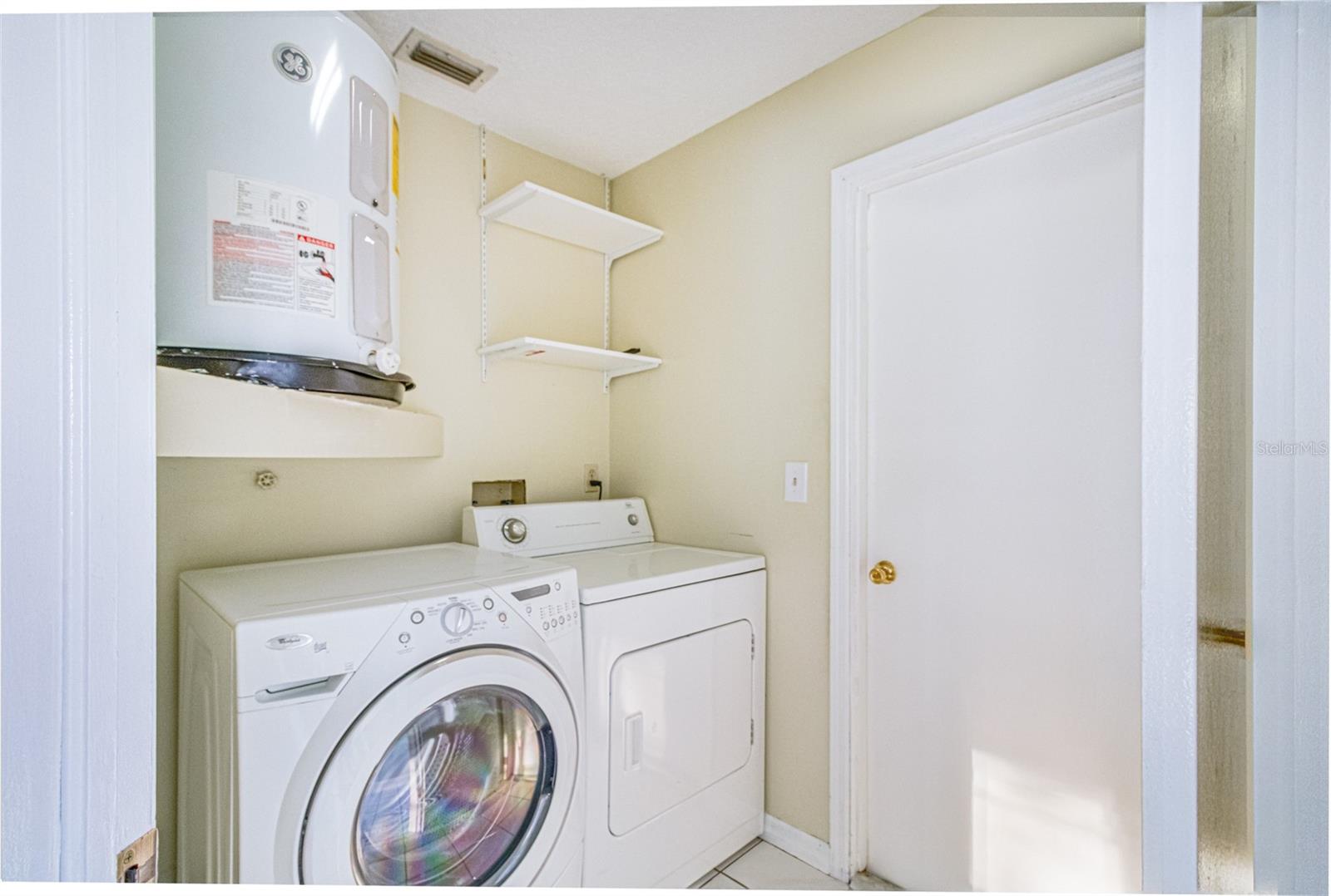 OAKRIDGE ESTATES - Residential