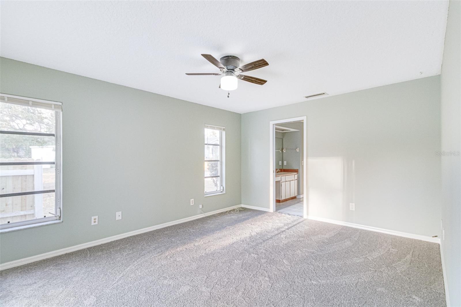 OAKRIDGE ESTATES - Residential