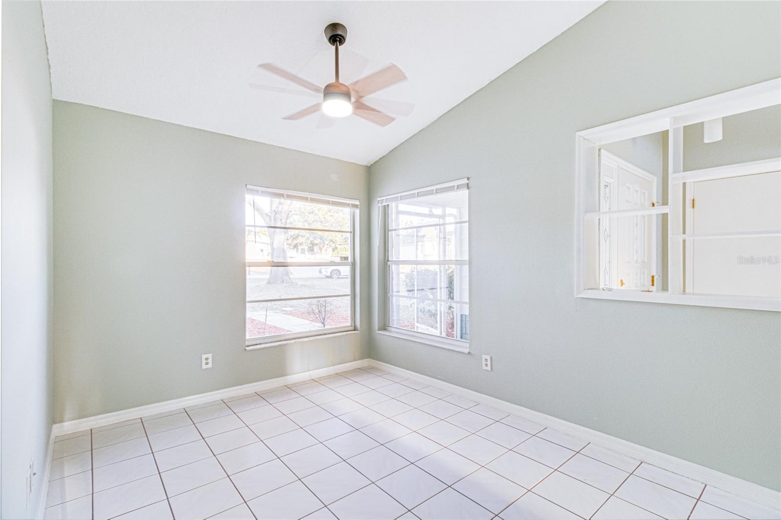 OAKRIDGE ESTATES - Residential