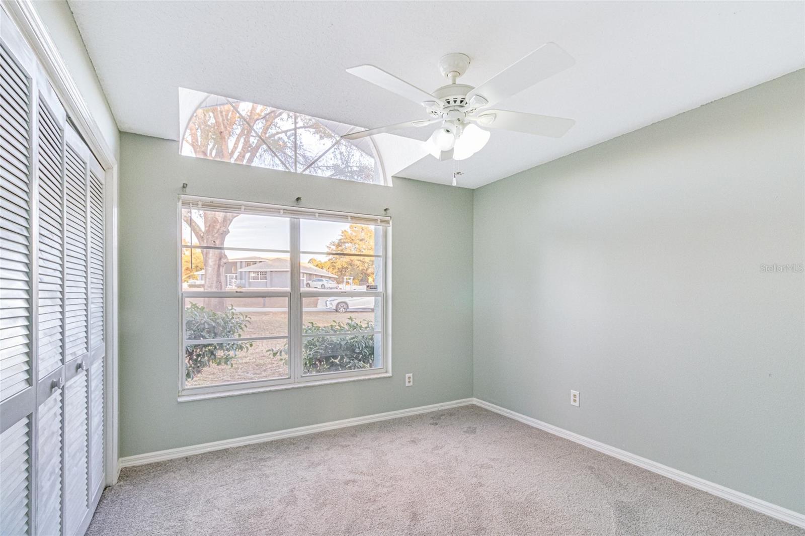 OAKRIDGE ESTATES - Residential