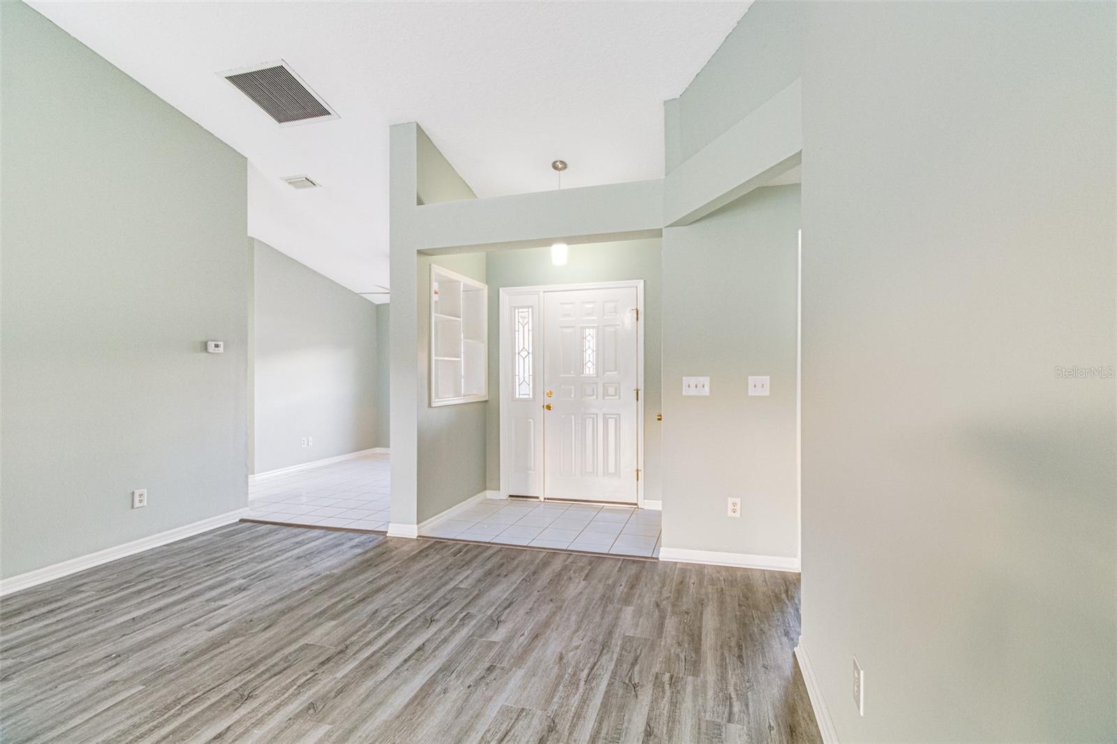 OAKRIDGE ESTATES - Residential