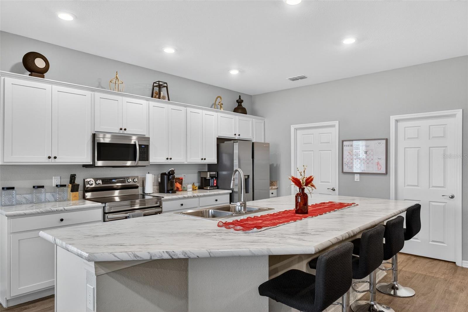 AUBURN COVE - Residential