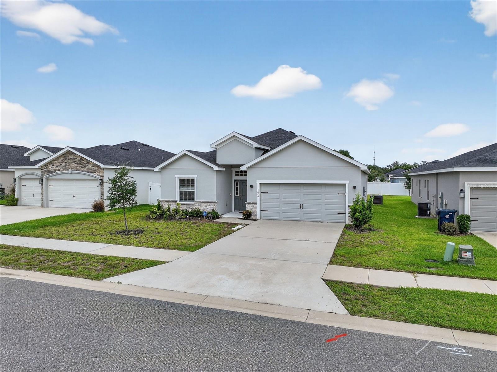 AUBURN COVE - Residential