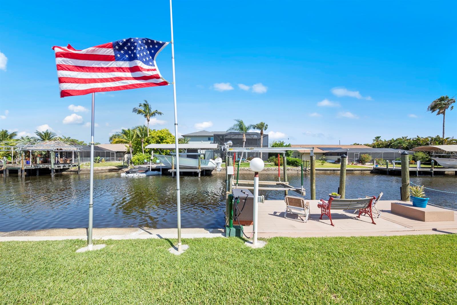 ISLAND PARK - Residential