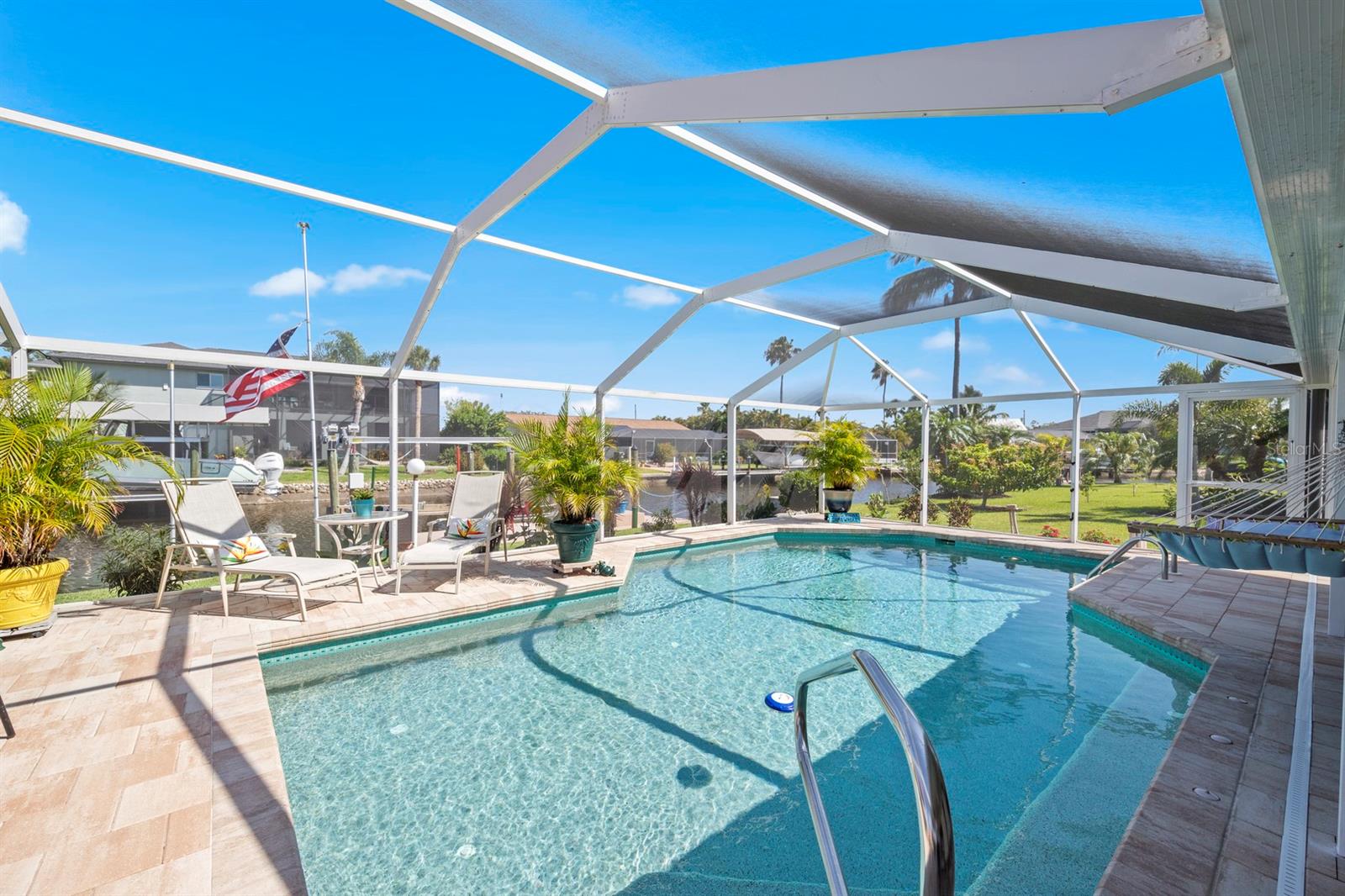 ISLAND PARK - Residential