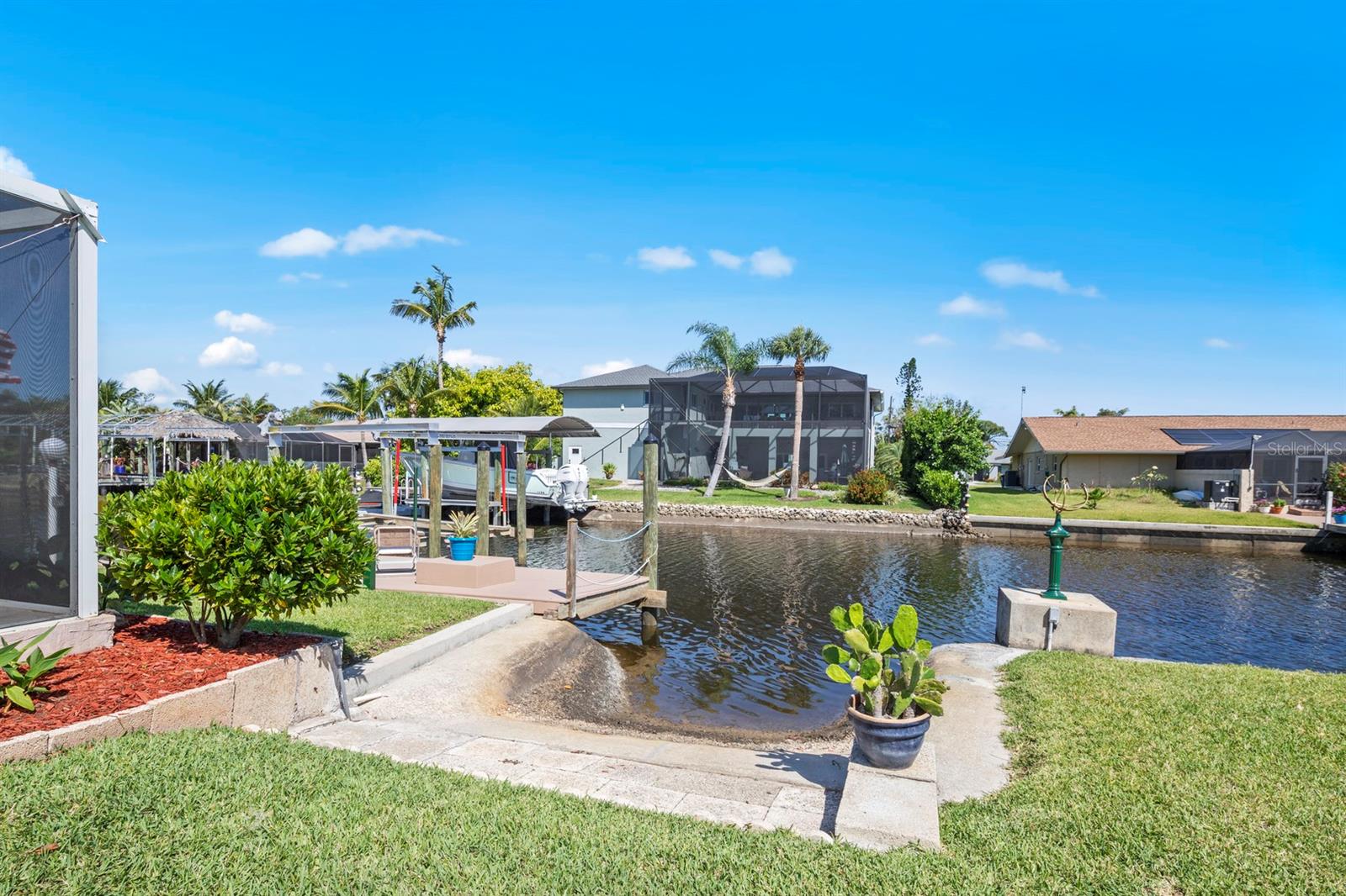 ISLAND PARK - Residential