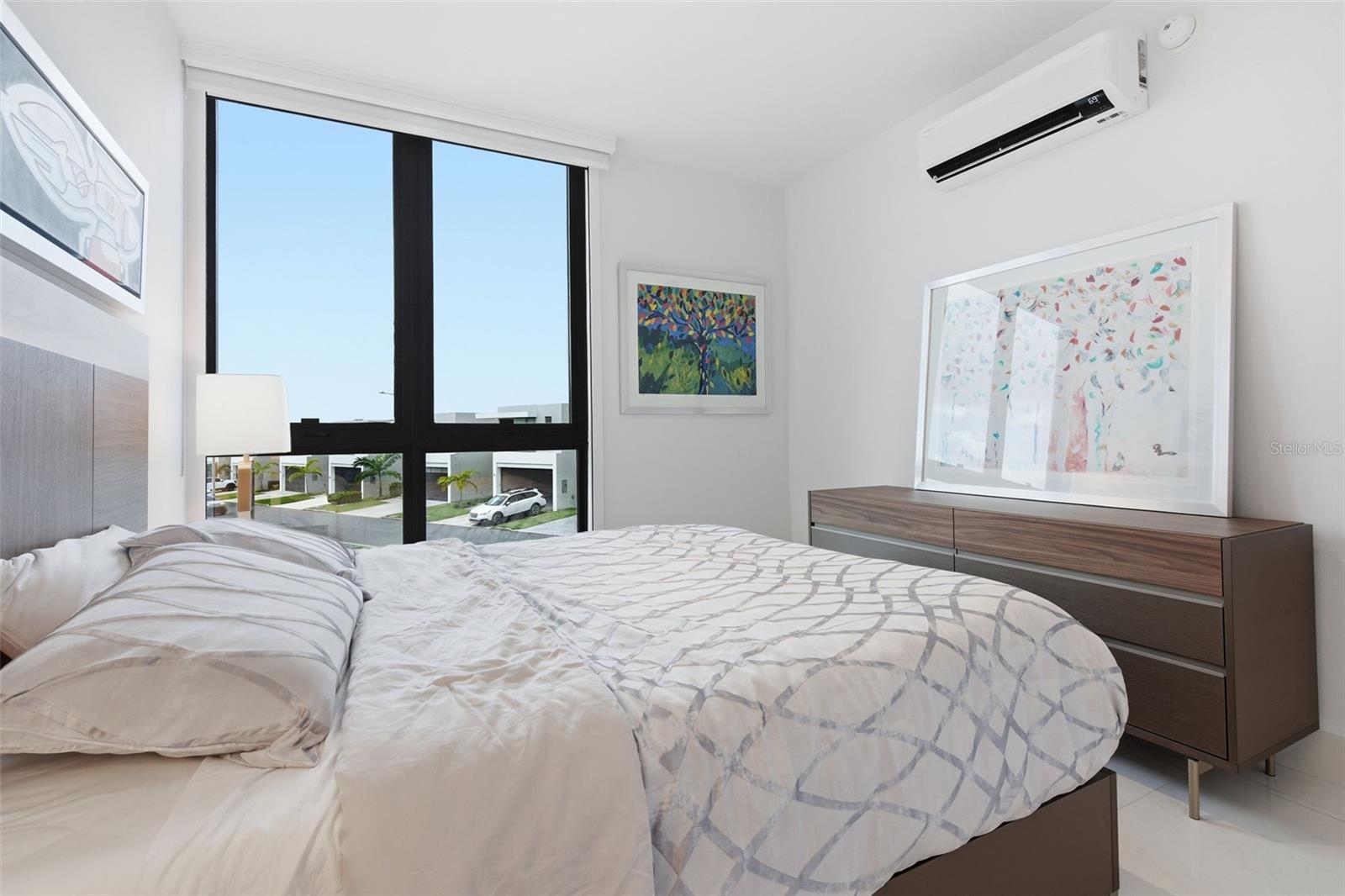 RIVIERA PARKVIEW - Residential