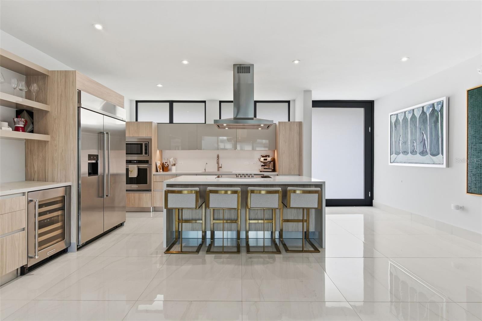 RIVIERA PARKVIEW - Residential