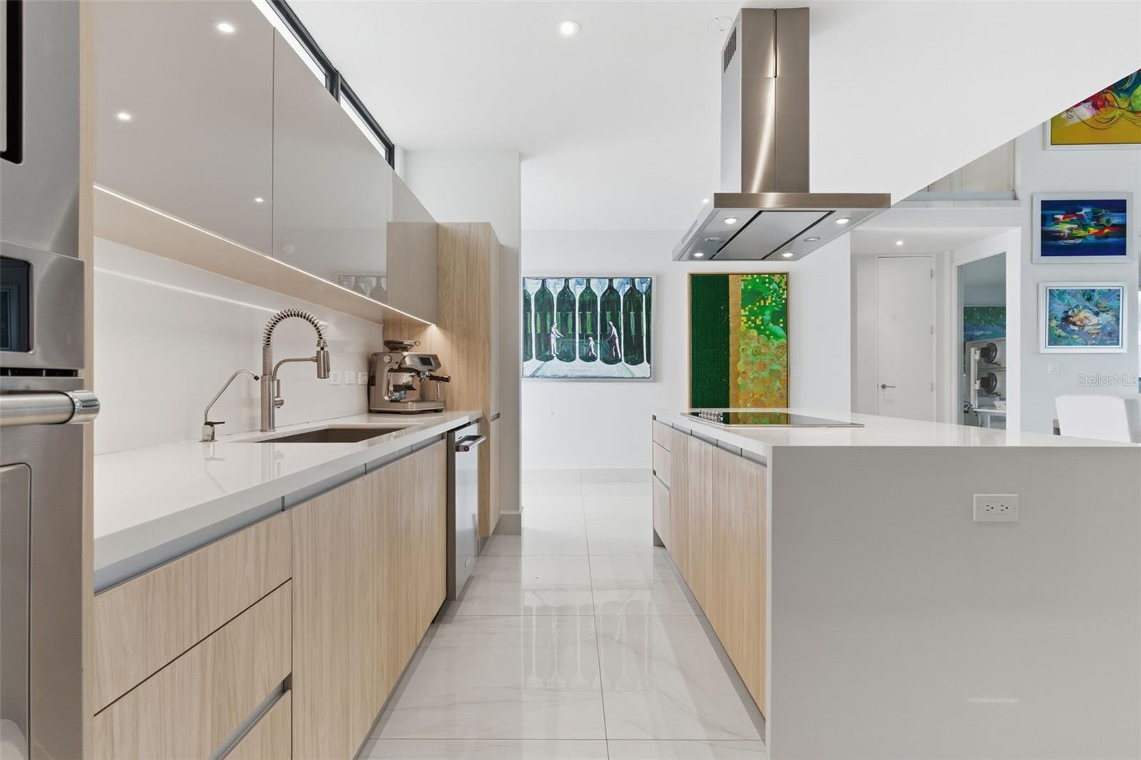 RIVIERA PARKVIEW - Residential