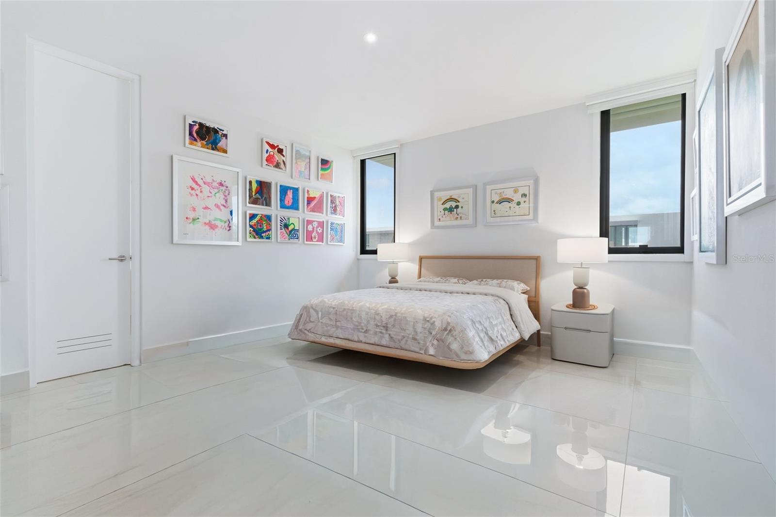 RIVIERA PARKVIEW - Residential