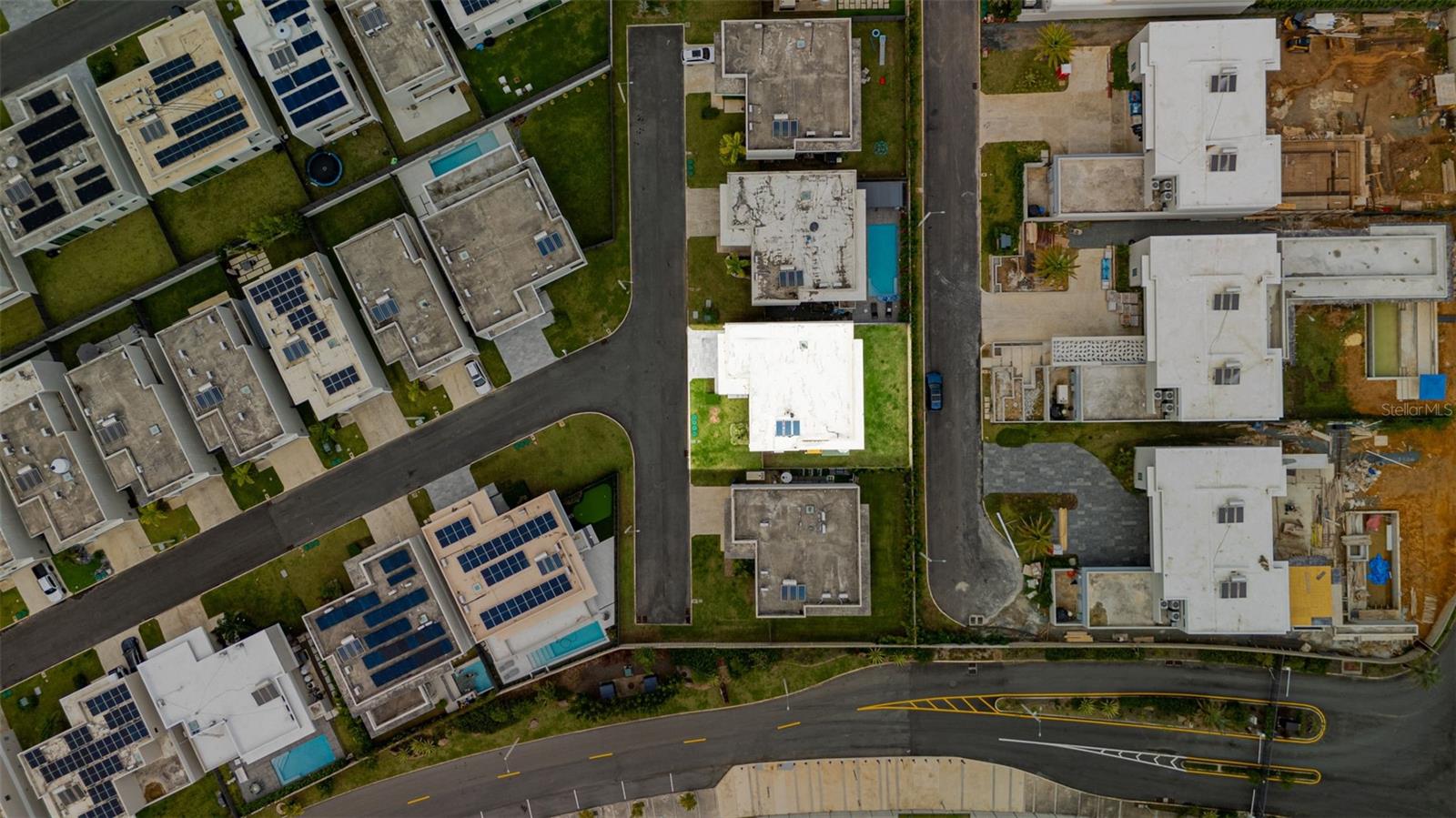 RIVIERA PARKVIEW - Residential