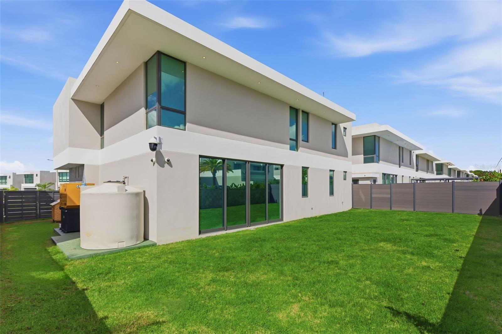 RIVIERA PARKVIEW - Residential