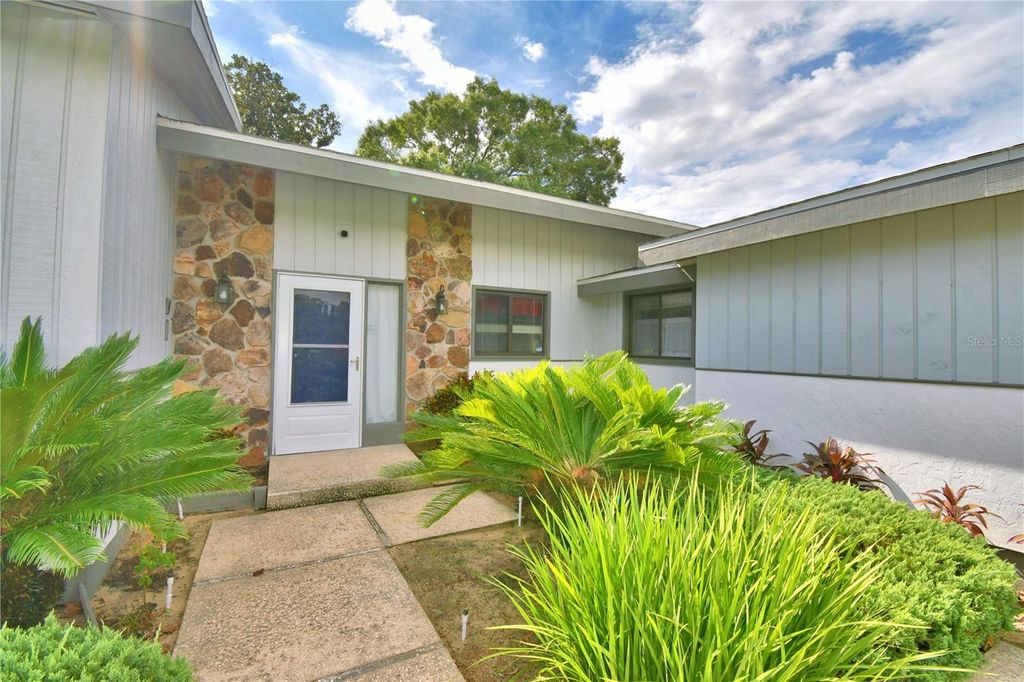 Photo of 118 Canterbury Drive, Haines City, FL 33844 (MLS # P4936062)