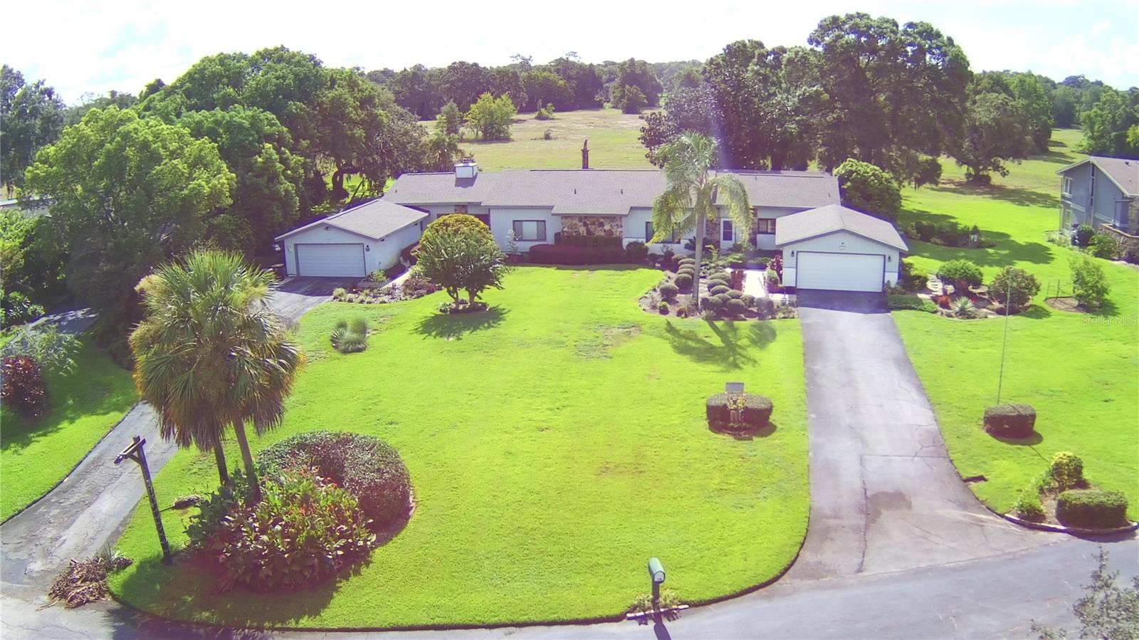 118 CANTERBURY DRIVE