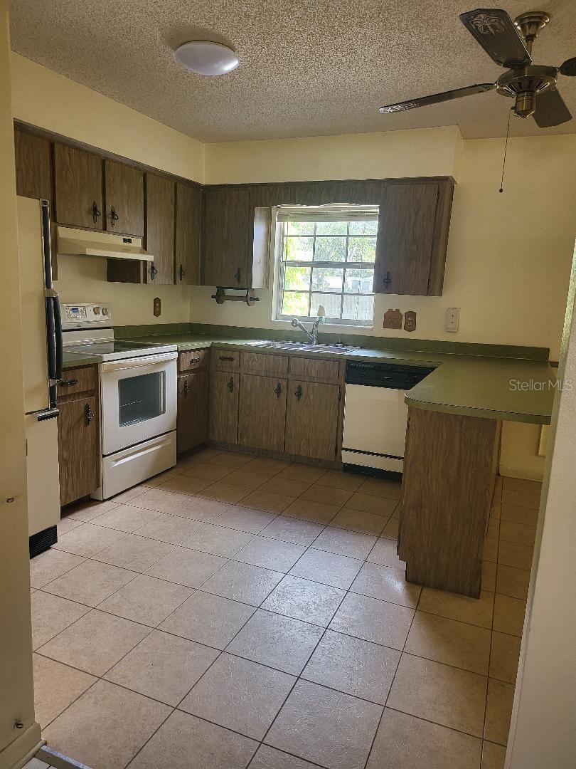 NOT IN A SUBDIVISION - Residential