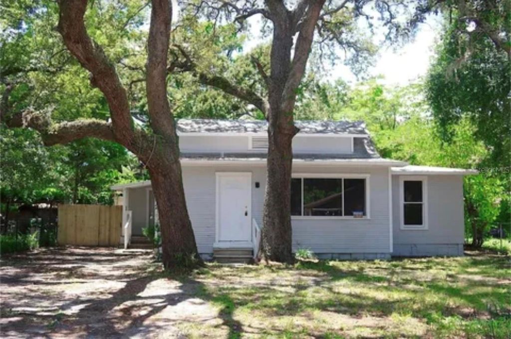 Photo of 10012 N 10th Street, Tampa, FL 33612 (MLS # TB8458852)