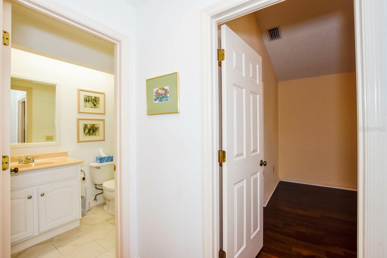 HARRINGTON LAKE - Residential