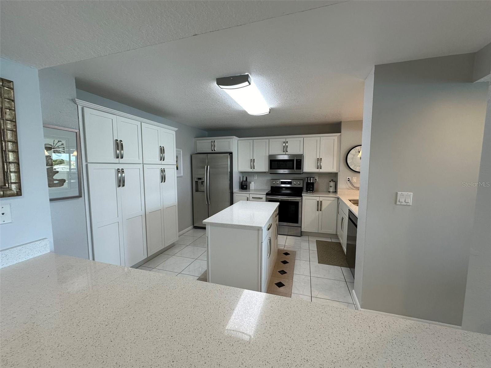 BAHIA VISTA UNIT IV - Residential Lease