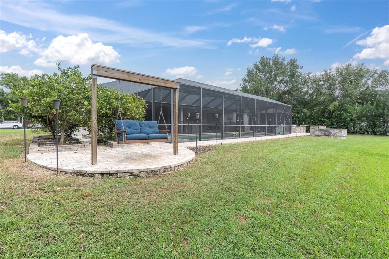 LADY LAKE ESTATES - Residential