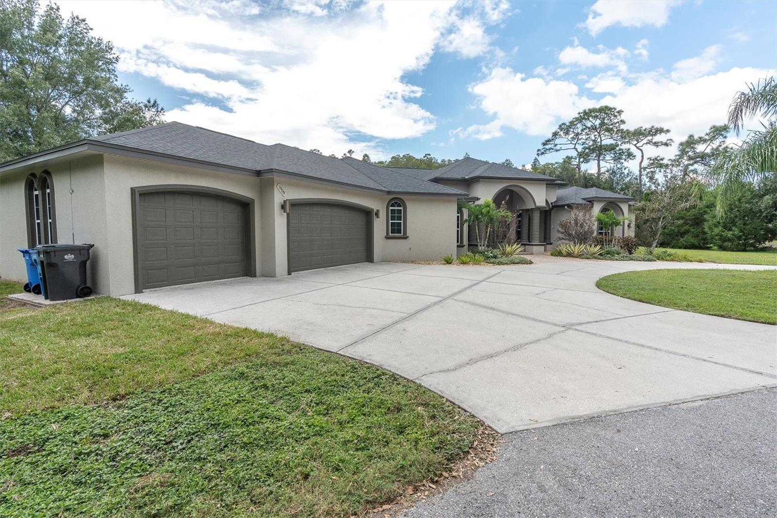 LADY LAKE ESTATES - Residential