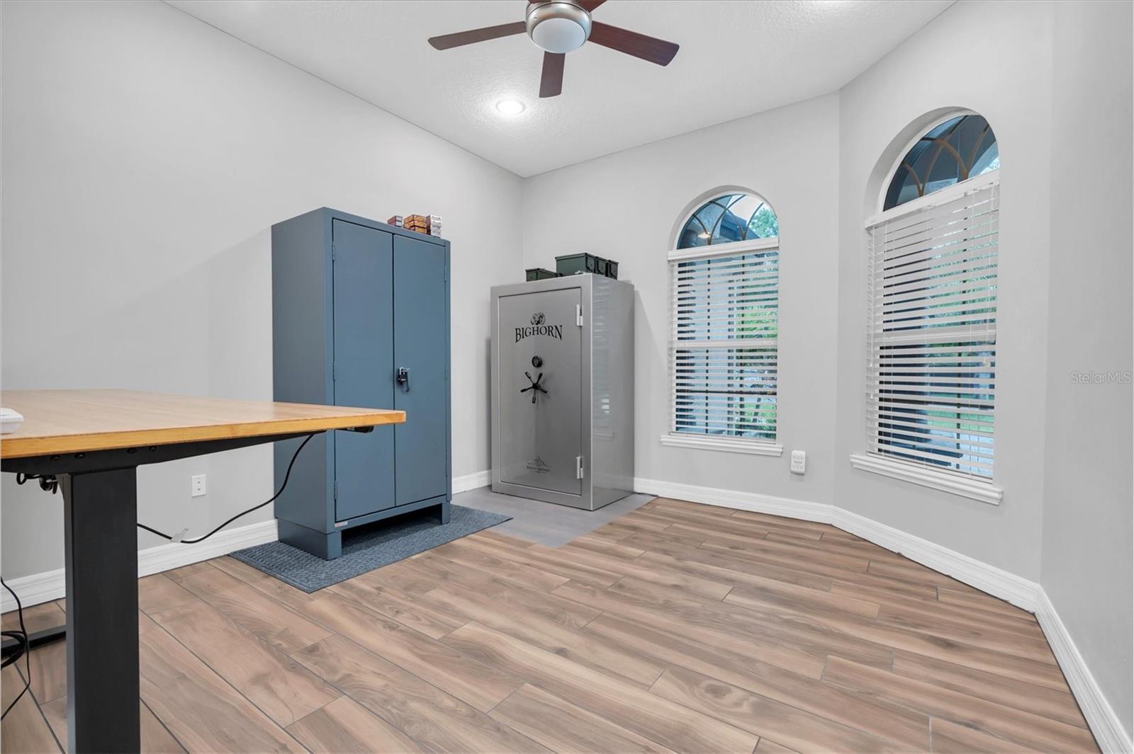 LADY LAKE ESTATES - Residential