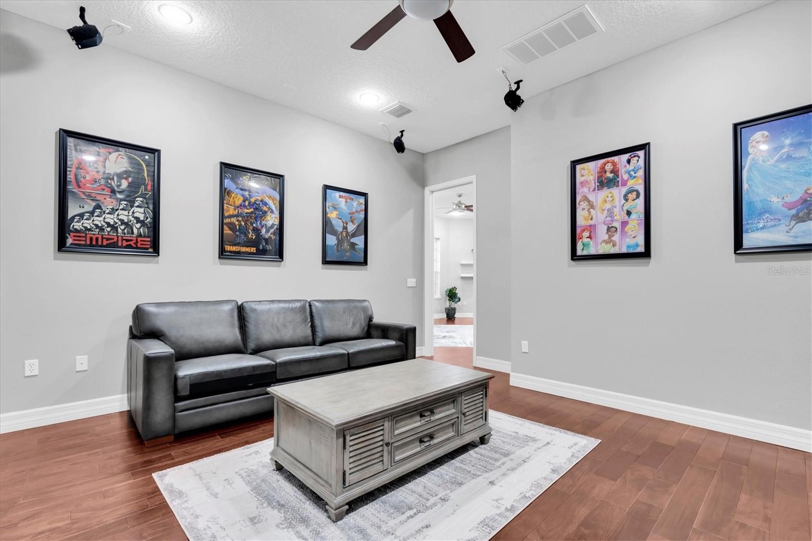 LADY LAKE ESTATES - Residential